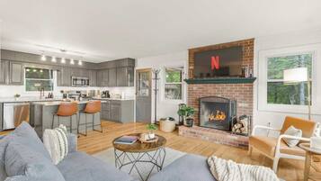 Smart-TV, Kamin
