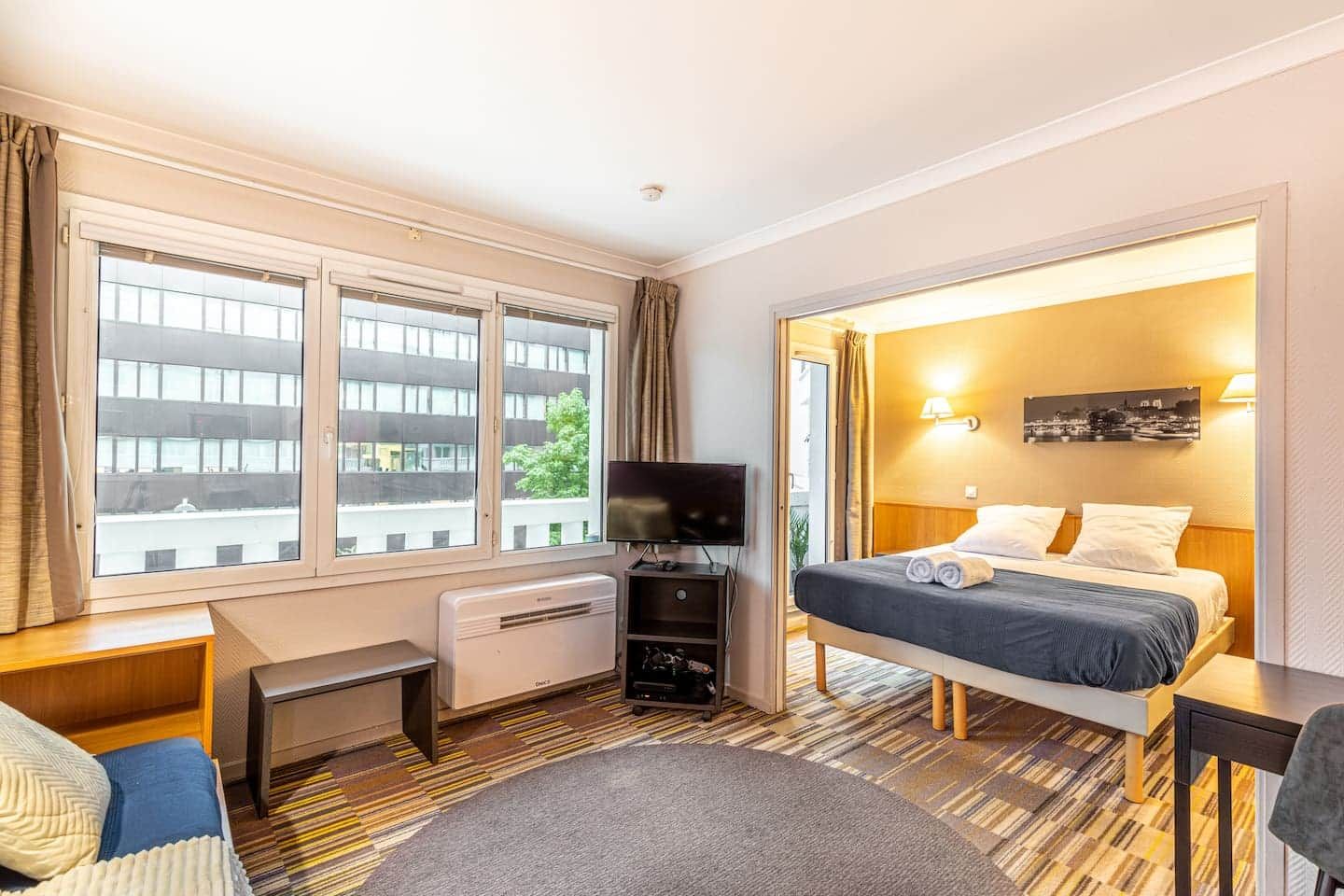 1 bedroom, desk, iron/ironing board, WiFi (free)