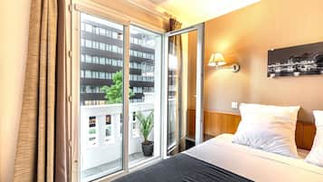 1 bedroom, desk, iron/ironing board, free WiFi