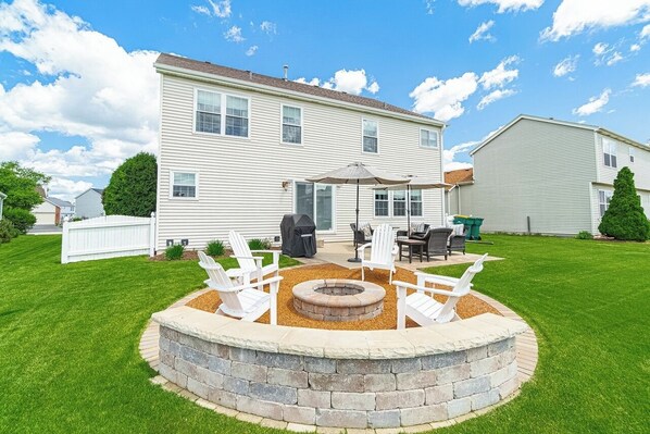 Family House, 4 Bedrooms | Terrace/patio