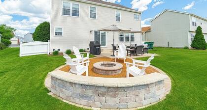 Modern 4 Bedroom Private Vacation Home