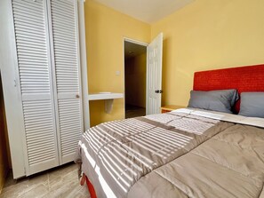 2 habitaciones, tabla de planchar con plancha y wifi gratis