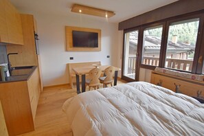 1 chambre, Wi-Fi gratuit, draps fournis