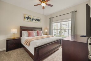 4 bedrooms, iron/ironing board, WiFi, bed sheets
