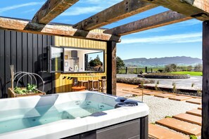 Bañera de hidromasaje exterior