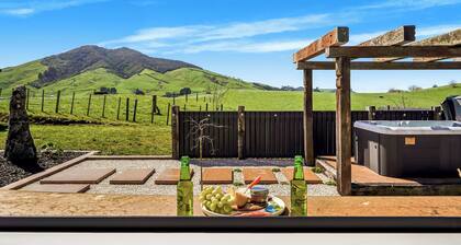 Kakepuku View and Spa Retreat - Te Awamutu