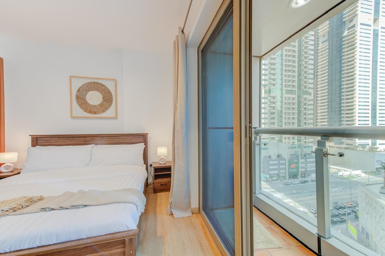 2 slaapkamers, een bureau, een strijkplank/strijkijzer, gratis wifi