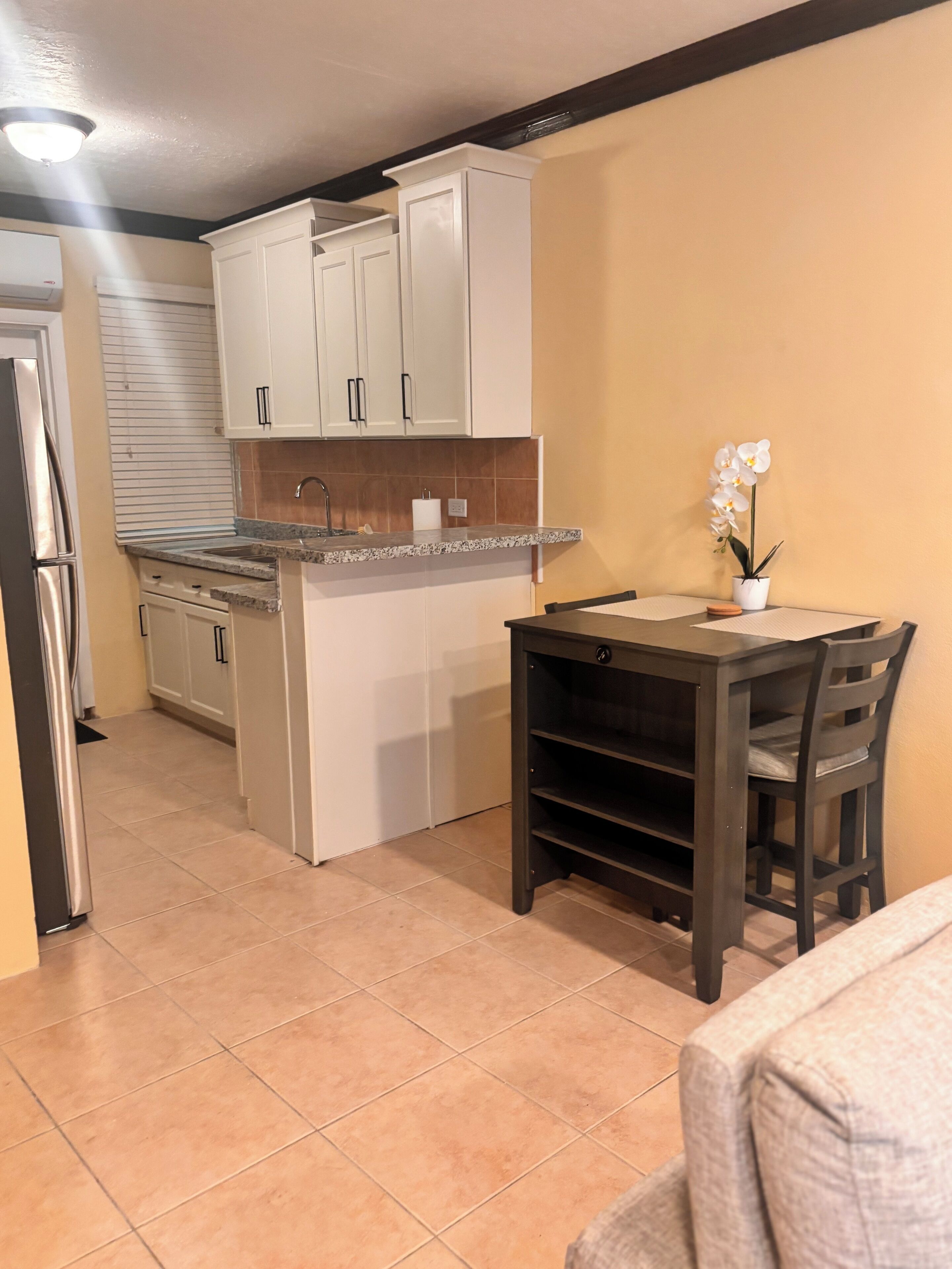 Mikrobølgeovn, ovn og kokeplater