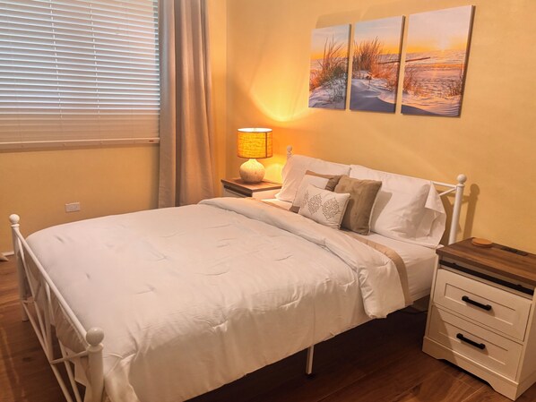 2 bedrooms, WiFi, bed sheets