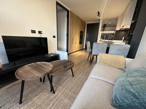Apartment | Living area - Oceana Suites San Eugenio (Santiago)