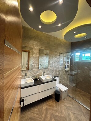 Shower, towels, soap, shampoo