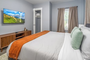 2 chambres, bureau, fer et planche Ă repasser, accĂšs au Wi-Fi (inclus)