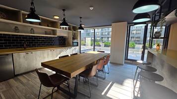 Apartment | Private kitchen | Microwave