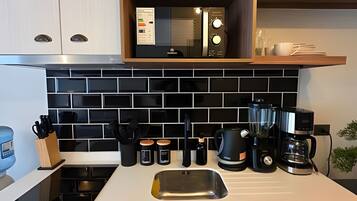 Apartment | Private kitchen | Microwave