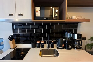 Apartamento | Cozinha privada | Micro-ondas