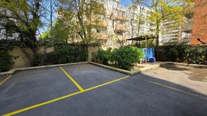 Apartment | Property grounds