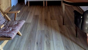 3 室のベッドルーム、アイロン / アイロン台、WiFi、ベッドシーツ