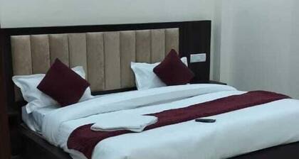 Staylo Abhinandan Palace