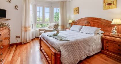 'Alojamientos Marte Room 2' with Shared Terrace and Garden