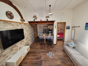 Smart TV - Marine vacation home (Carini)