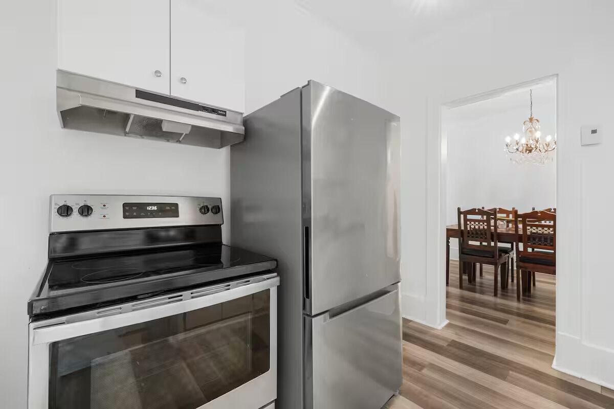 Mikrobølgeovn og kokeplater