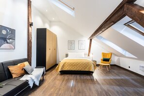 1 室のベッドルーム、アイロン / アイロン台、WiFi、ベッドシーツ