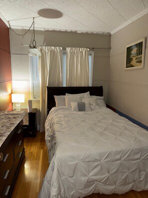 3 dormitorios, tabla de planchar con plancha, wifi y ropa de cama