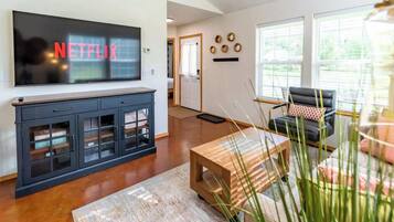 智能電視、 辦公室