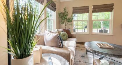 New! 2bd/2ba w/Laundry & Kitchen