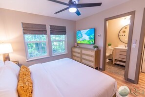 2 chambres, fer et planche à repasser, lit parapluie, Wi-Fi gratuit