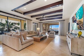 Televisión y estéreo 