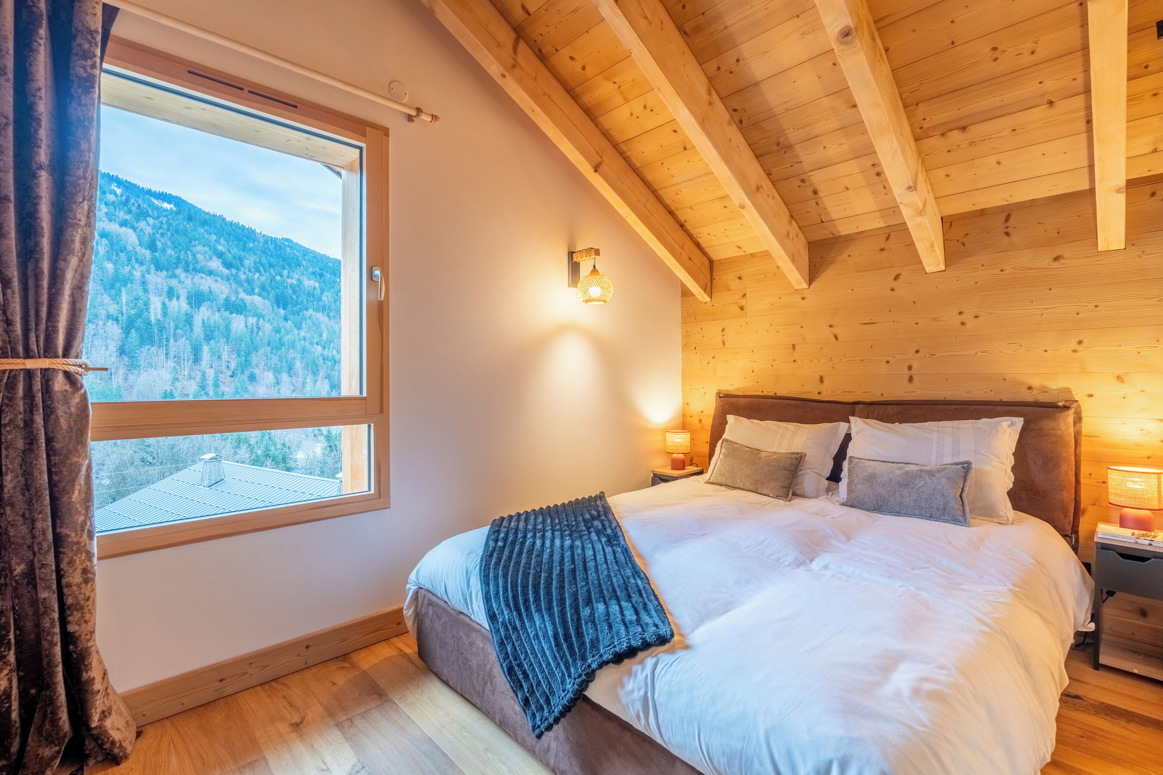 3 chambres, fer et planche à repasser, Wi-Fi gratuit