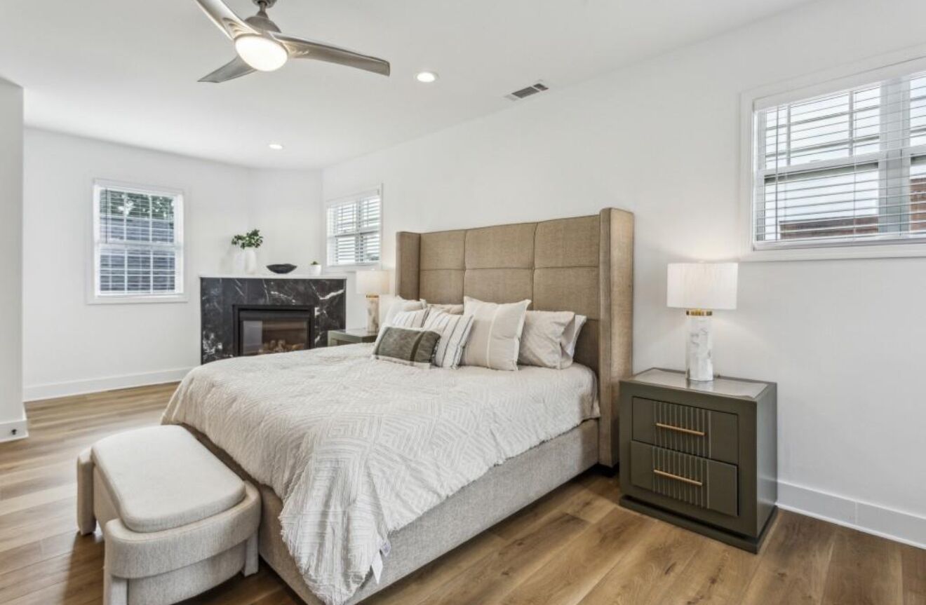 5 bedrooms, iron/ironing board, WiFi, bed sheets