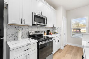 Microwave, oven, dishwasher