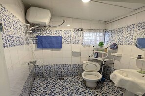 Towels, soap, toilet paper