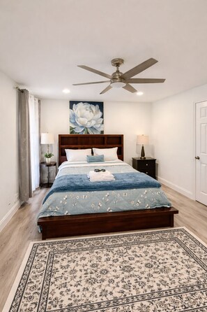 4 Schlafzimmer, Bügeleisen/Bügelbrett, WLAN, Bettwäsche