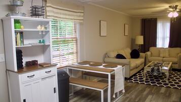 Älytelevisio, kirjoja