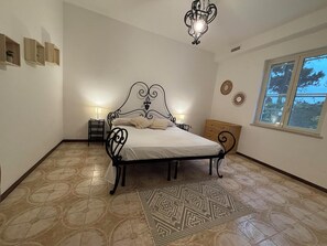 4 camere, Wi-Fi, lenzuola