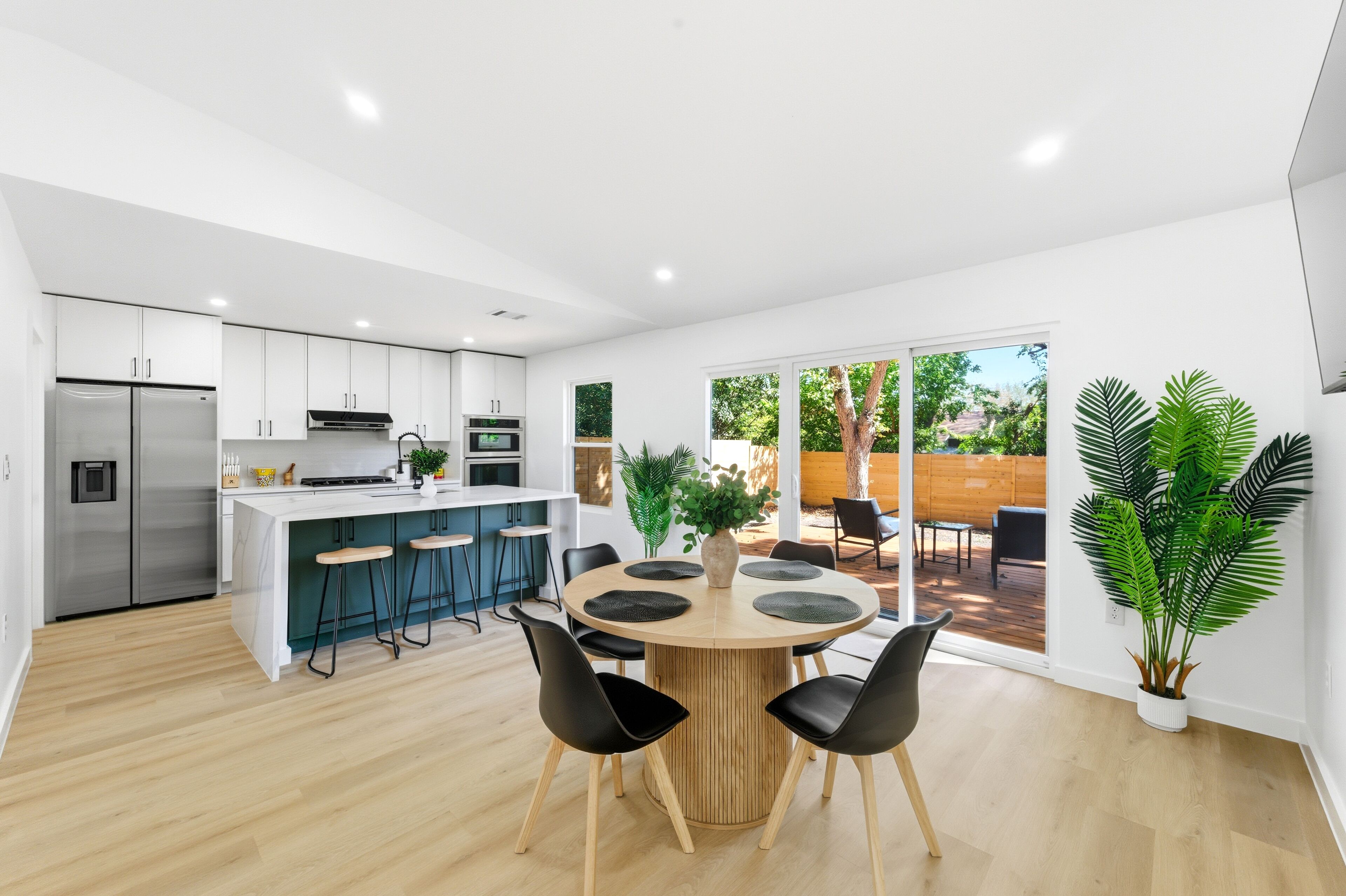 微波炉、烤箱、炉灶、洗碗机