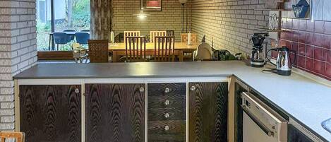 雪櫃、爐具、洗碗機、咖啡機/沖茶器