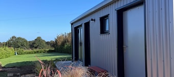 Silver Bloom Cabin, a peaceful retreat in Kinnittyâs Slieve Bloom Mountains