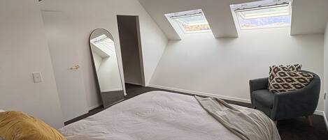 3 bedrooms, Internet, bed sheets