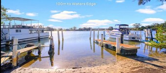 Tuncurry 2BR walk to lake