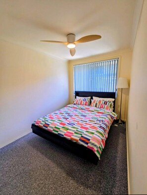 2 bedrooms, free WiFi, bed sheets