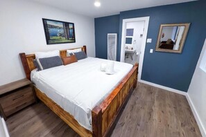 Signature huisje | Een strijkplank/strijkijzer, gratis wifi, beddengoed
