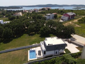 Exterior - Luxury Villa Tara, 4 bedroom Villa with heated big pool (Medulin)