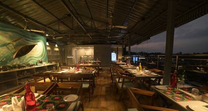 Olive Hotel & Suites