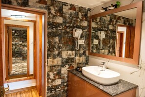 Premium Suite, 1 King Bed, Air conditioning, Sea View | Bathroom | Combined shower/tub, hair dryer, towels, soap