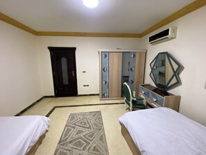 4 bedrooms, Internet