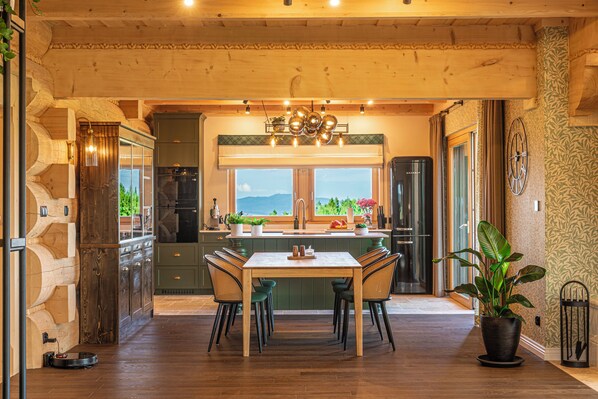 Private kitchen - Exclusive Villa for Family, Friends & Workation (Biały Dunajec)